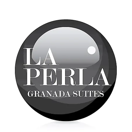 La Perla 招待所 *