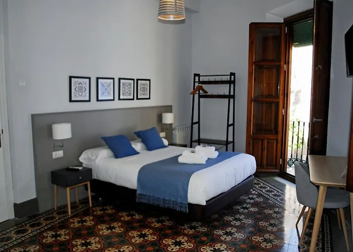 La Perla Konukevi Granada