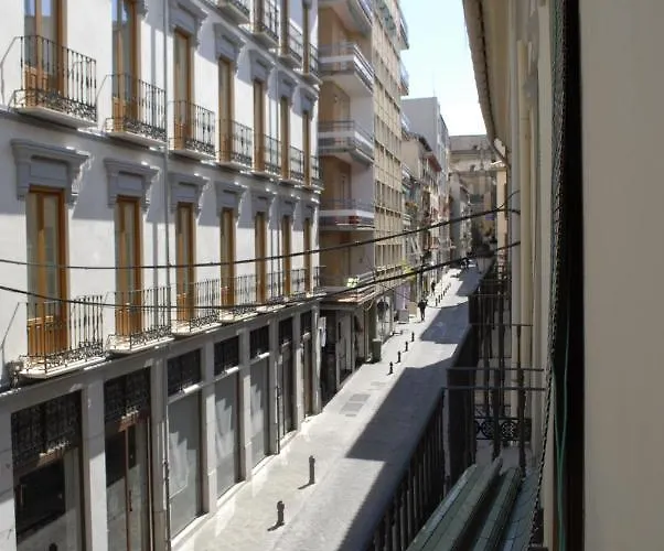 La Perla Konukevi Granada