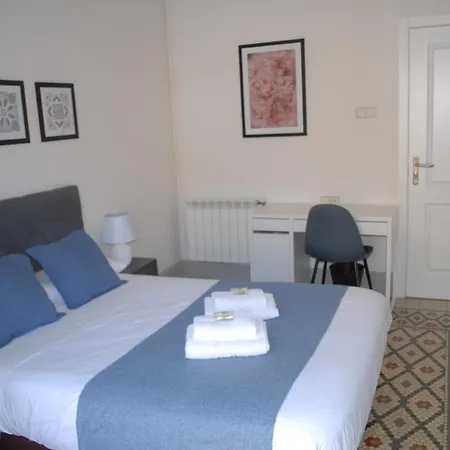 Guest house La Perla *