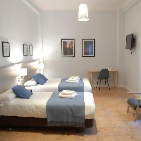Guest house La Perla 2*